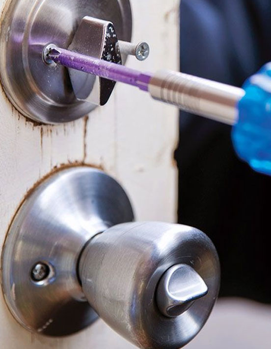 Residential door lock service